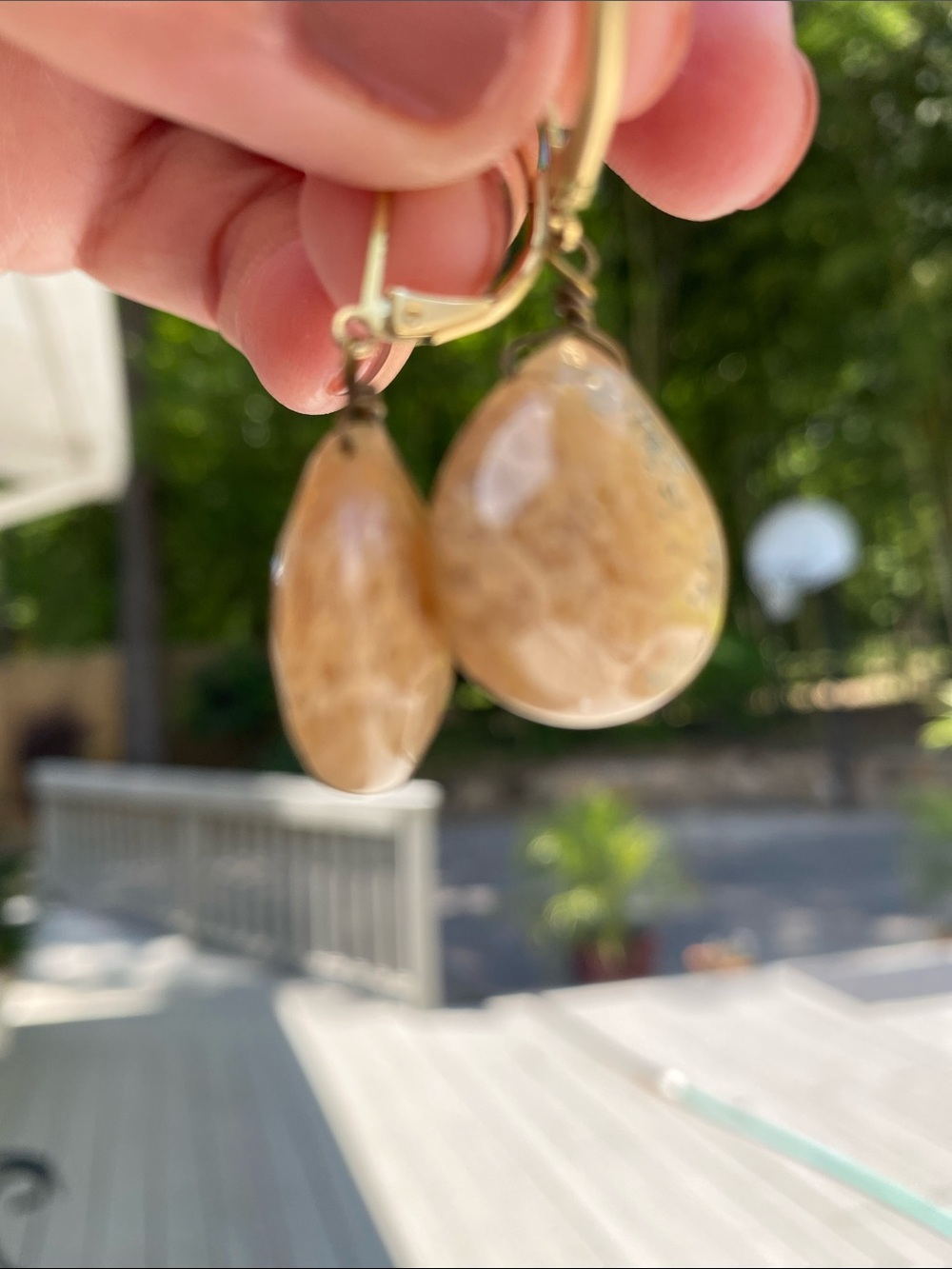 Gold-Tone Brown Stone Drop Earrings - Unbranded - Picture 2 of 2